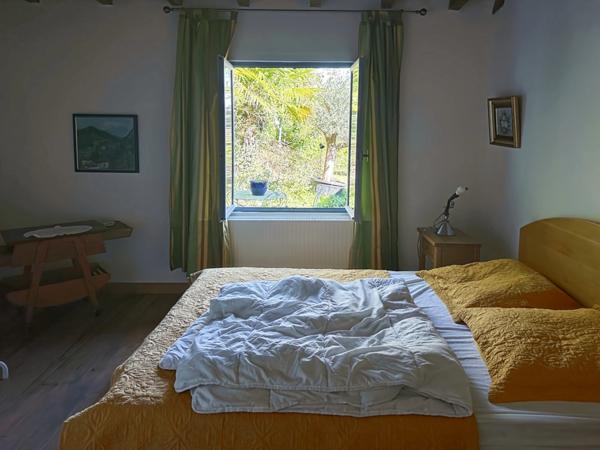 Maison à vendre - 5 pièces - 221m2 habitables - 3470m2 - Chambre d'hôtes - Lupiac (32)