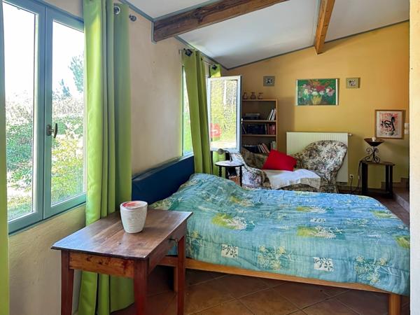 Maison à vendre - 5 pièces - 221m2 habitables - 3470m2 - Chambre d'hôtes - Lupiac (32)