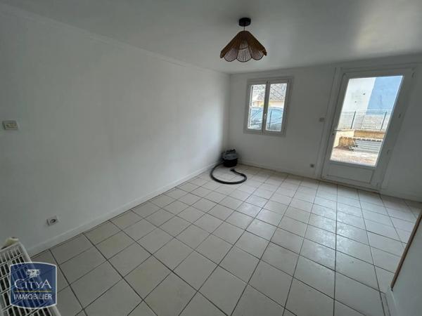 Maison à louer 3 pièces 111m² La Neuville-Chant-d'Oisel (76520)