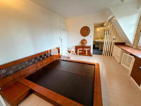 Maison de maître de 232m2 + sous sol total + maison indépendante de 44m2