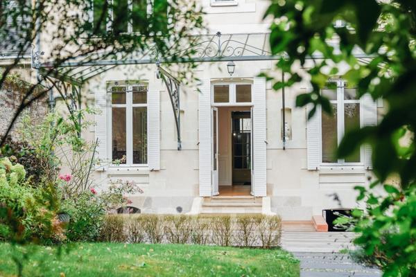 Hôtel particulier d’exception, quartier Monselet.