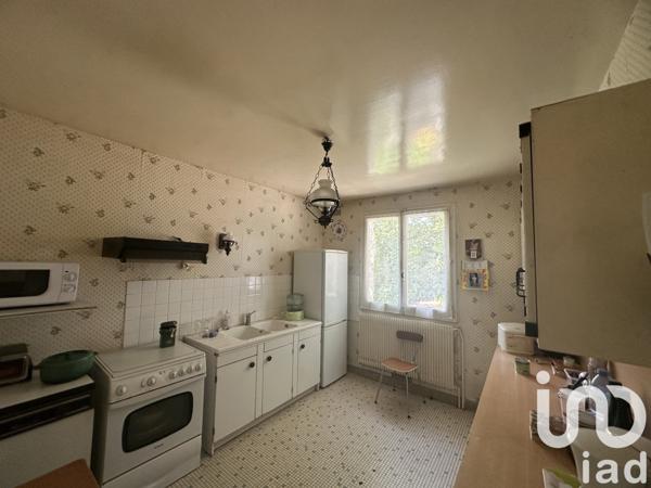 Pavillon 7 pièces de 123 m² à Noé (89320)