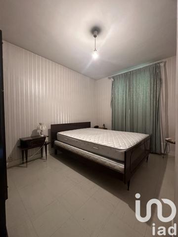 Pavillon 7 pièces de 123 m² à Noé (89320)