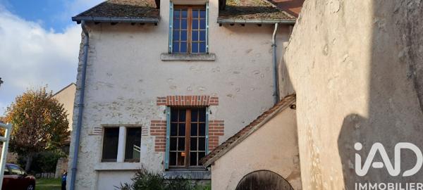 Maison à vendre 8 pièces 180 m² Saint-Denis-sur-Loire