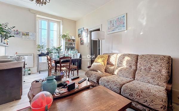 Appartement à vendre    2 pièces • 39,36 m2 Néris-les-Bains