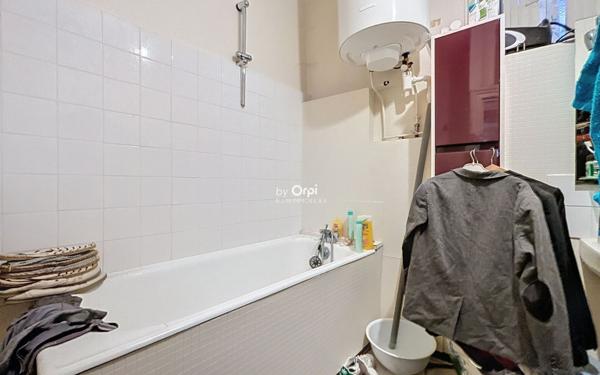 Appartement à vendre    2 pièces • 39,36 m2 Néris-les-Bains