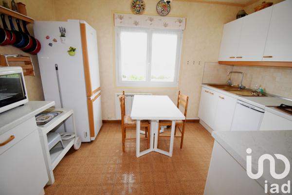 Maison à vendre 4 pièces 87 m² Verneuil-l'Étang