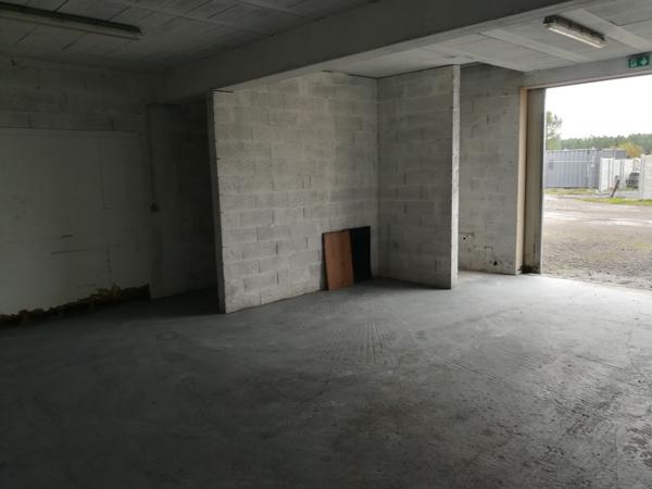 Parking / box Le Barp