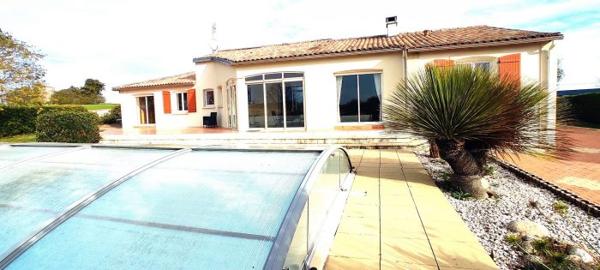 Maison contemporaine Saintes 176 m²