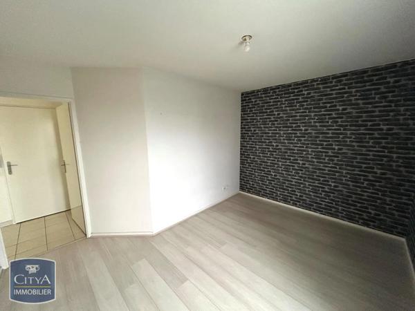 Appartement à louer 3 pièces 57.34m² Tours (37000)