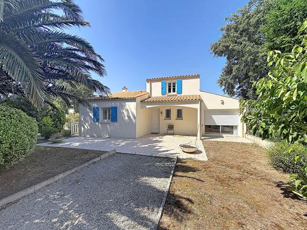 Vente
                Maison140 m² - 6 Pièces -
                    SAINT GEORGES D OLERON (17190)