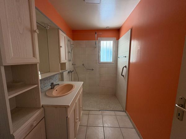 Vente
                Maison140 m² - 6 Pièces -
                    SAINT GEORGES D OLERON (17190)