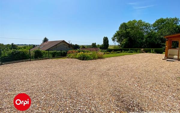 Maison à vendre    5 pièces • 89 m2 Saint-Clair-sur-Epte