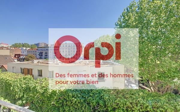 Appartement à vendre    6 pièces • 102,28 m2 Issy-les-Moulineaux
