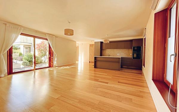 Appartement à vendre    4 pièces • 114,70 m2 Gif-sur-Yvette