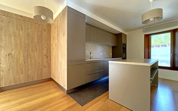 Appartement à vendre    4 pièces • 114,70 m2 Gif-sur-Yvette