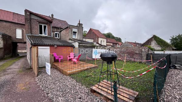 Vente
                Maison110 m² - 5 Pièces -
                    SAINT POL SUR TERNOISE (62130)