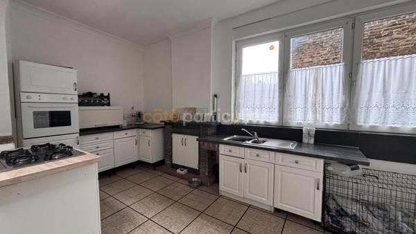Vente
                Maison110 m² - 5 Pièces -
                    SAINT POL SUR TERNOISE (62130)