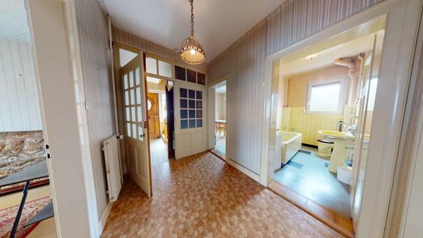 À Vendre : Charmante maison mitoyenne de 146 m² avec potentiel d’aménagement