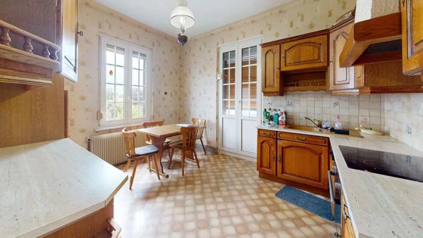 À Vendre : Charmante maison mitoyenne de 146 m² avec potentiel d’aménagement