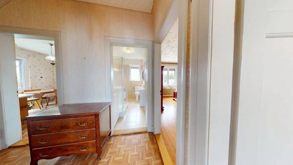 À Vendre : Charmante maison mitoyenne de 146 m² avec potentiel d’aménagement