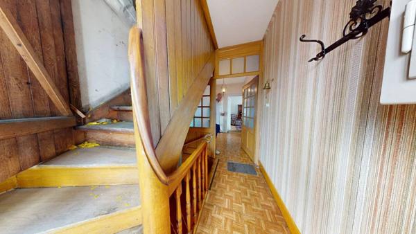 À Vendre : Charmante maison mitoyenne de 146 m² avec potentiel d’aménagement