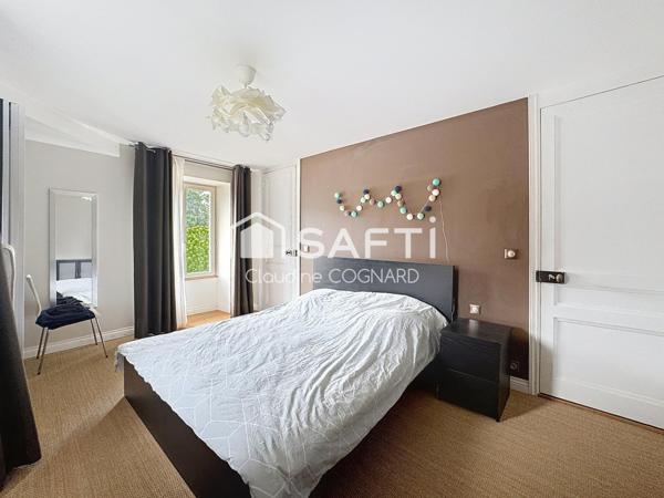 Grand appartement de type T4, très lumineux