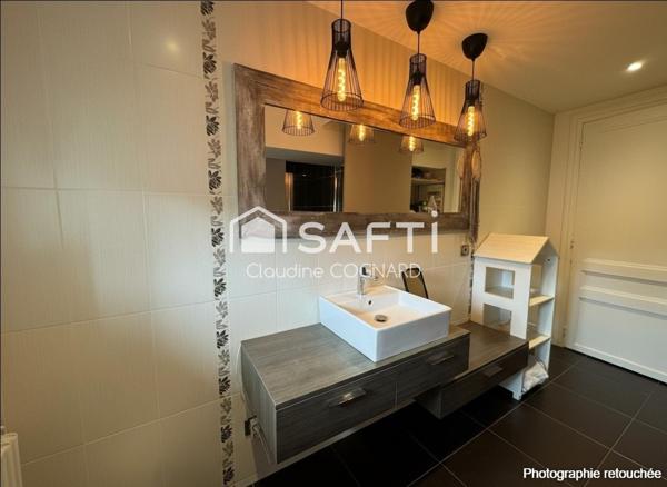 Grand appartement de type T4, très lumineux