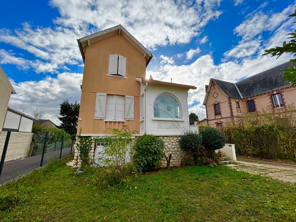 Maison Bourgeoise Luisant