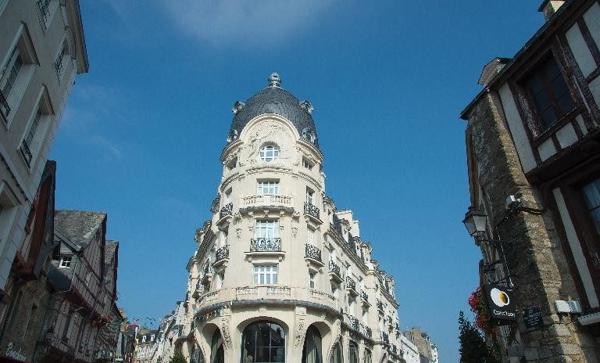 Acquisition droit au bail : au coeur du centre historique de Vannes !