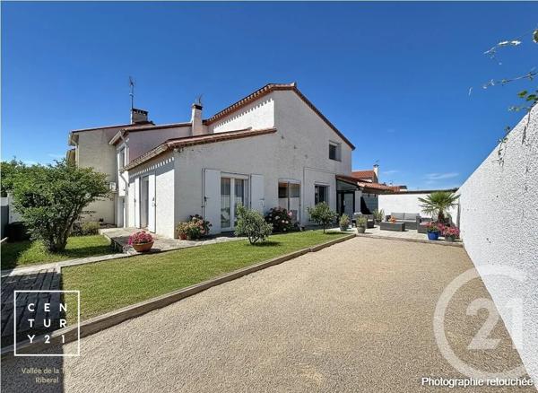 Maison à vendre  5 pièces - 127 m 2   TOULOUGES  - 66