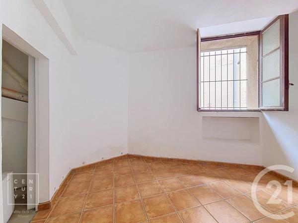 Maison à vendre  5 pièces - 136,79 m 2   MILLAS  - 66