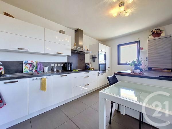 Appartement T3 à vendre  3 pièces - 68,60 m 2   LE BARCARES  - 66
