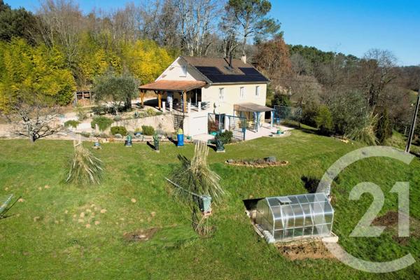 Maison à vendre  9 pièces - 188,53 m 2   SARLAT LA CANEDA  - 24