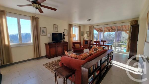 Maison à vendre  9 pièces - 188,53 m 2   SARLAT LA CANEDA  - 24