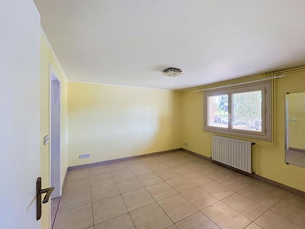 Jolie maison de 3 chambres avec ascenseur proche centre