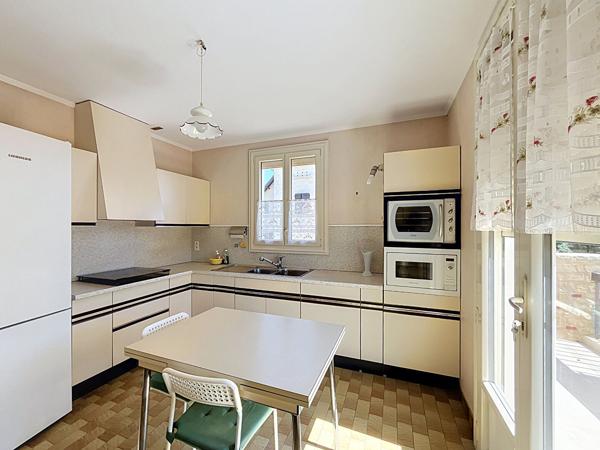 Jolie maison de 3 chambres avec ascenseur proche centre