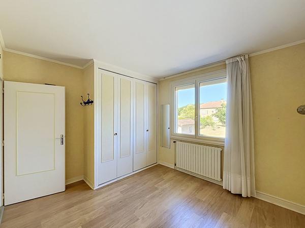Jolie maison de 3 chambres avec ascenseur proche centre