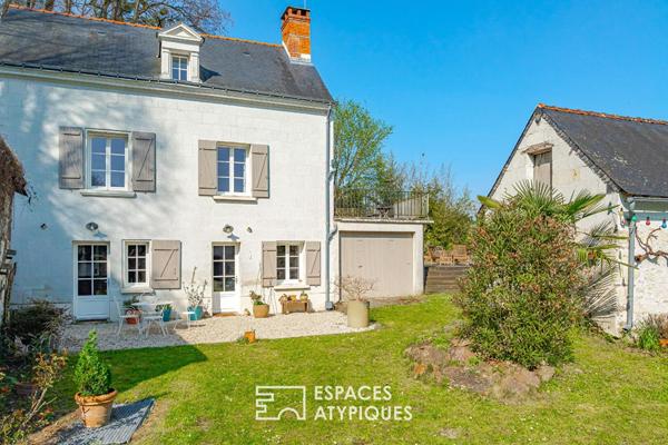 Maison ligérienne avec panorama Loire et dépendances