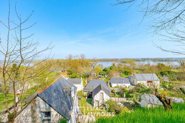 Maison ligérienne avec panorama Loire et dépendances