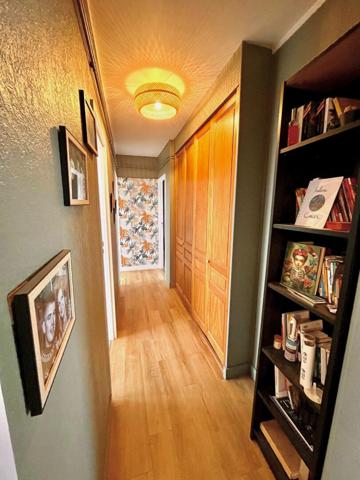 F5 DEVANT-LES-PONTS avec balcon et garage