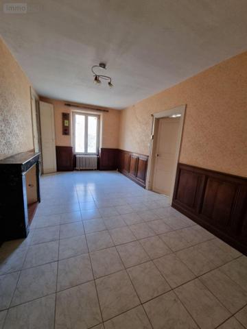 Maison de ville à vendre à La Chapelle-au-Riboul en Mayenne (53440), ref : 12725/487