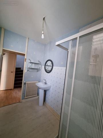 Maison de ville à vendre à La Chapelle-au-Riboul en Mayenne (53440), ref : 12725/487