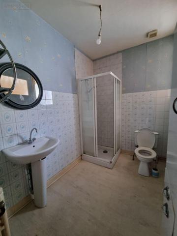 Maison de ville à vendre à La Chapelle-au-Riboul en Mayenne (53440), ref : 12725/487