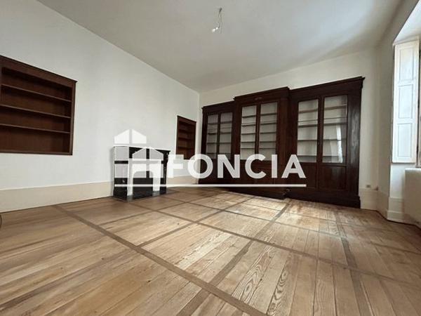 Location Appartement 2 pièces 51.5 m² - 9 RUE DU PALAIS Dijon 21000