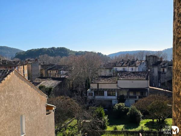 Immeuble - À vendre - 130 m² - SALERNES | The Door Man