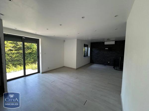 Maison à louer 6 pièces 136m²