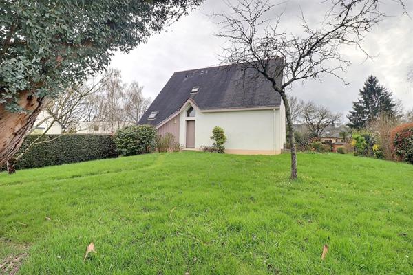 Maison familliale en plein Bourg
