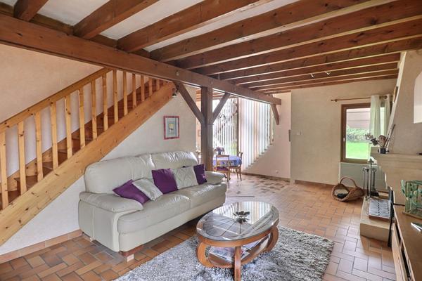 Maison familliale en plein Bourg