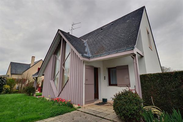 Maison familliale en plein Bourg
